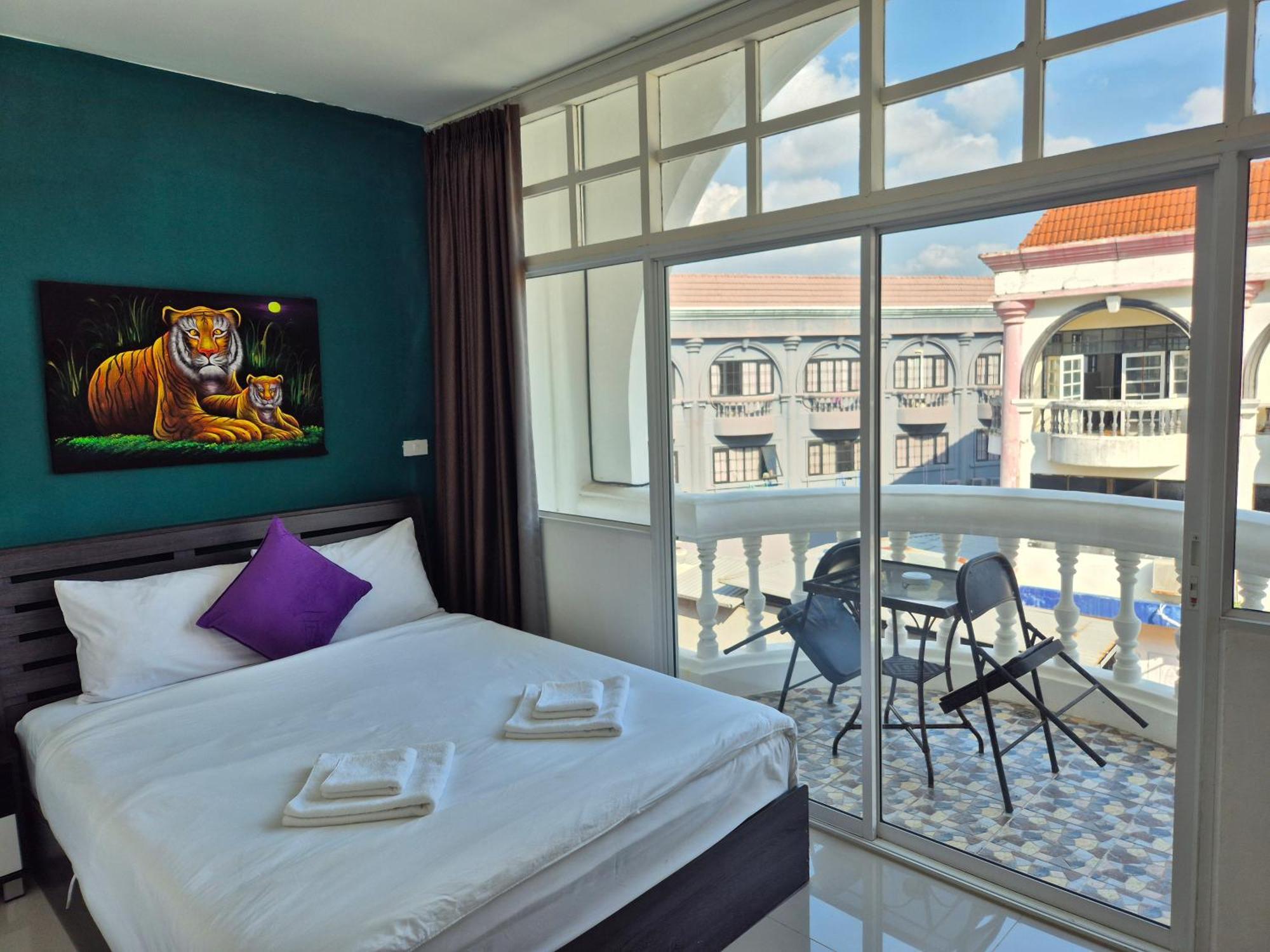 Dorothys Hotel Pattaya Ngoại thất bức ảnh