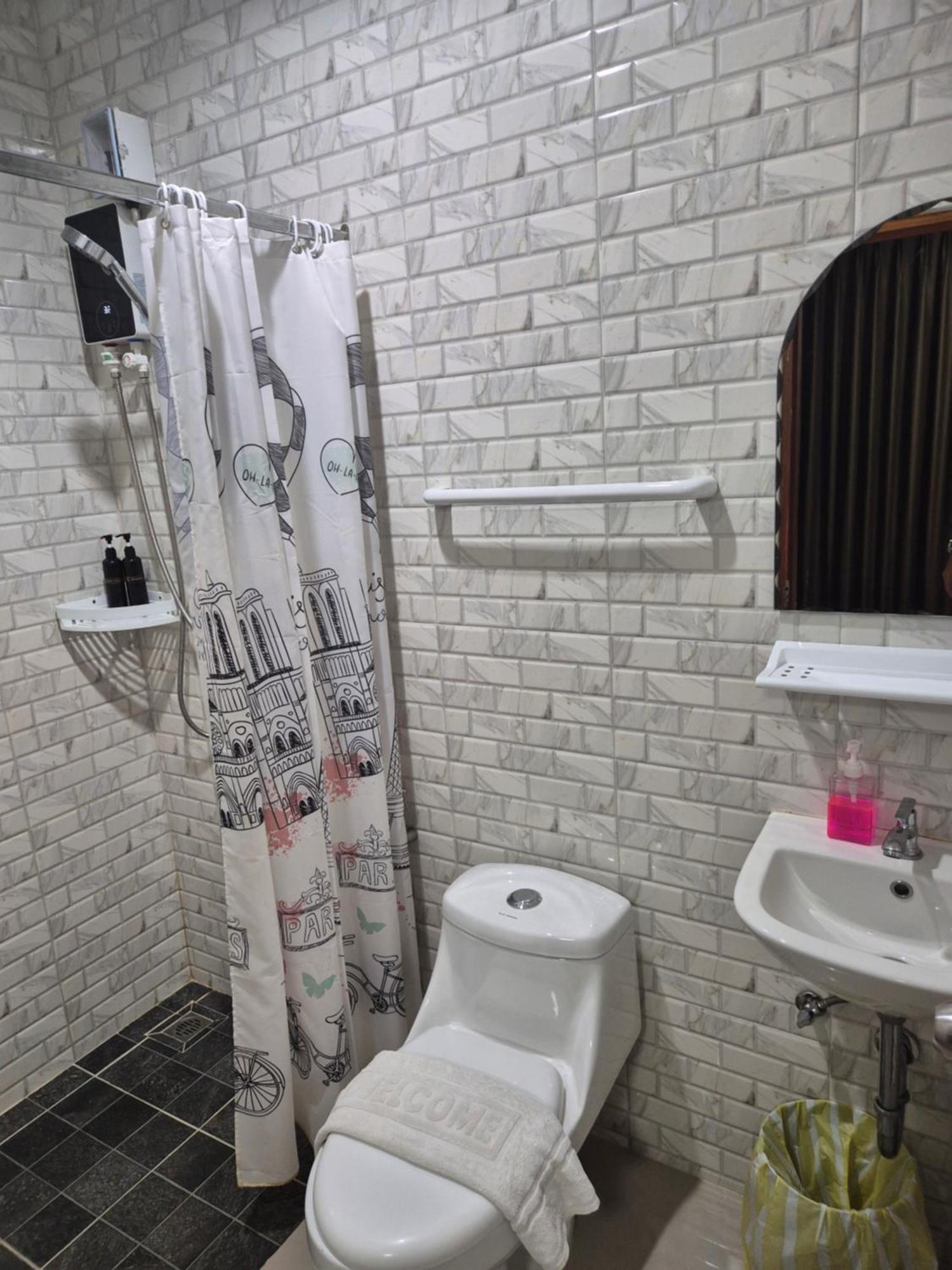 Dorothys Hotel Pattaya Ngoại thất bức ảnh